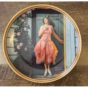 Norman Rockwell "Standing In The Doorway" Collector Plate Porcelain Gold-colored